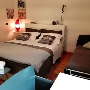  Apartment A Casa Di Flo' Italy