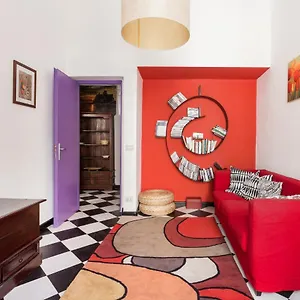 Casa Vacanze A Pochi Passi Da Bellini Aeroporto di Catania Fontana Rossa