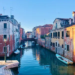  Apartment Romantic Italy